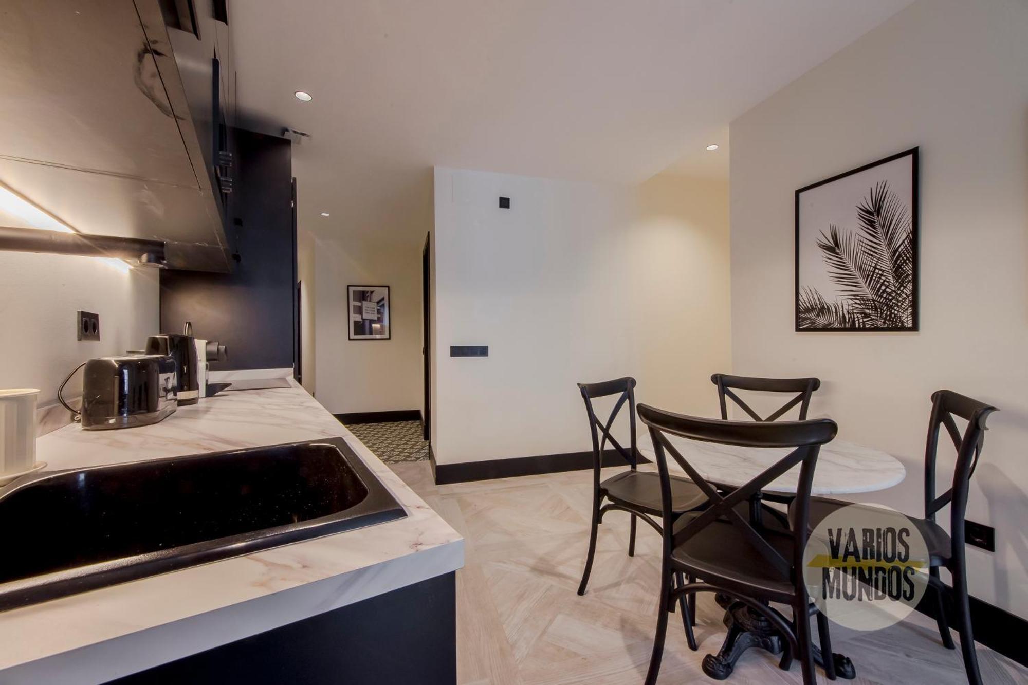Wonderful Apt Para 7 En Preciados-Plaza Del Carmen E2 Madrid Exterior photo